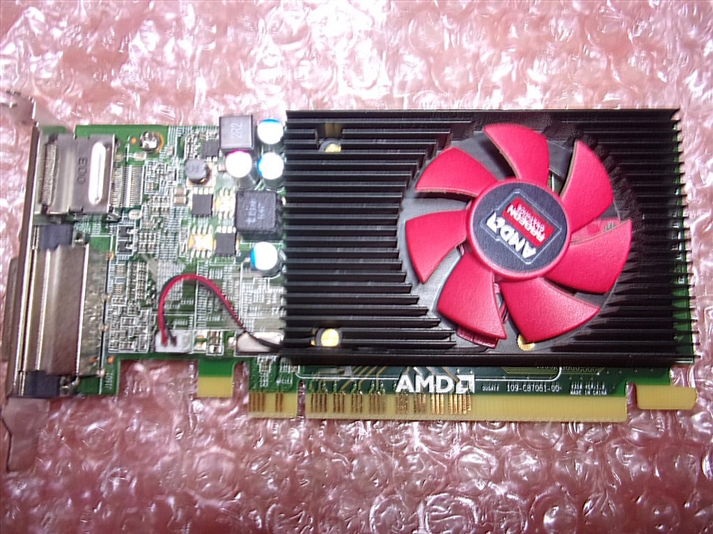 AMD Radeon R5 340X 7122107700G Graphics Card PCIe 2GB DisplayPort