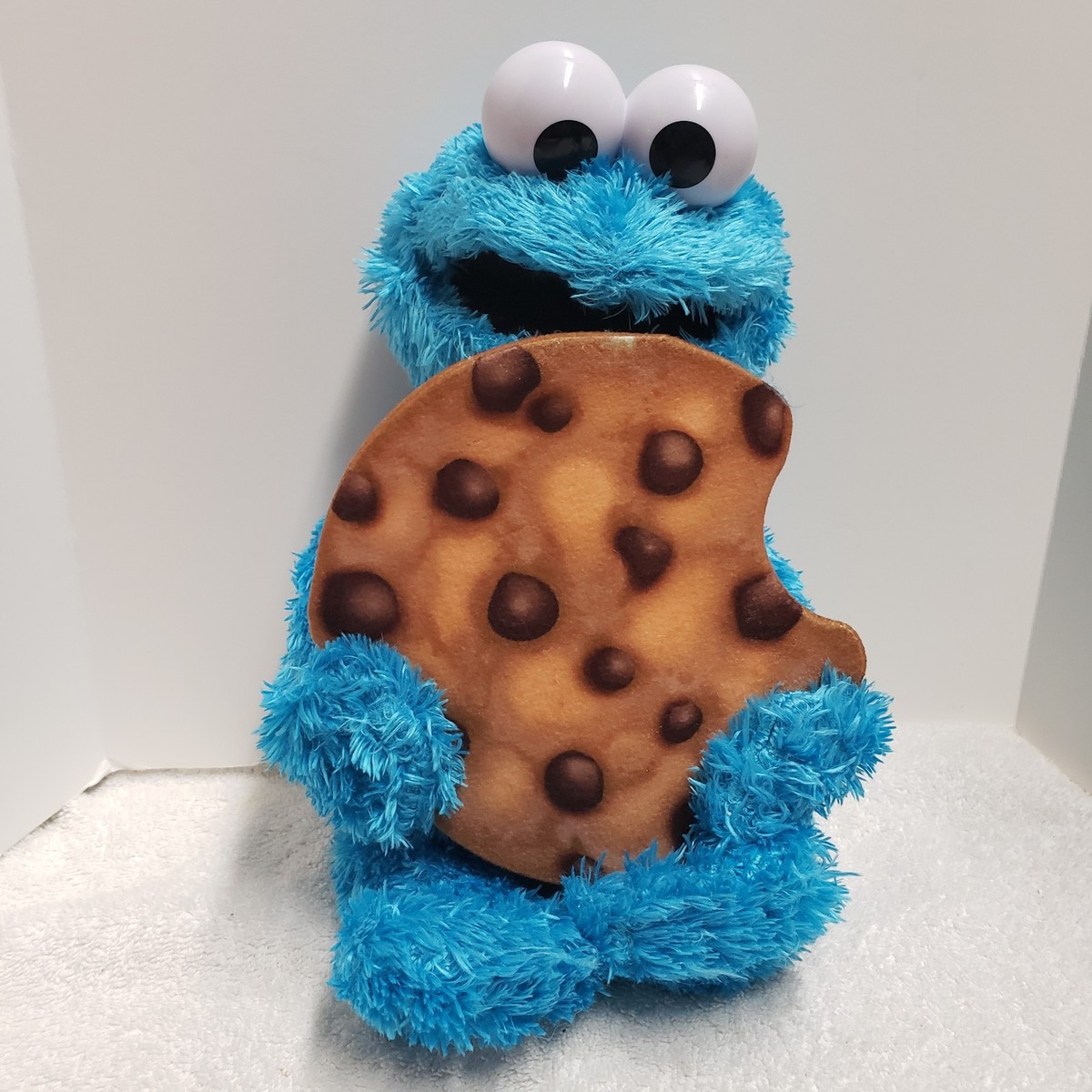 Sesame Street Peekaboo Cookie Monster Talking 13-Inch Plush | eBay