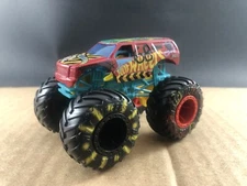 Hot Wheels Demo Derby #68 Monster Truck 1:64, COMB SHIP $1 PER MULT