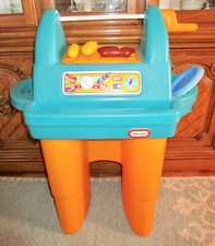 LITTLE TIKES  VINTAGE BBQ BARBECUE ROTiSSERIE GRILL. GOOD CONDITION  U1 