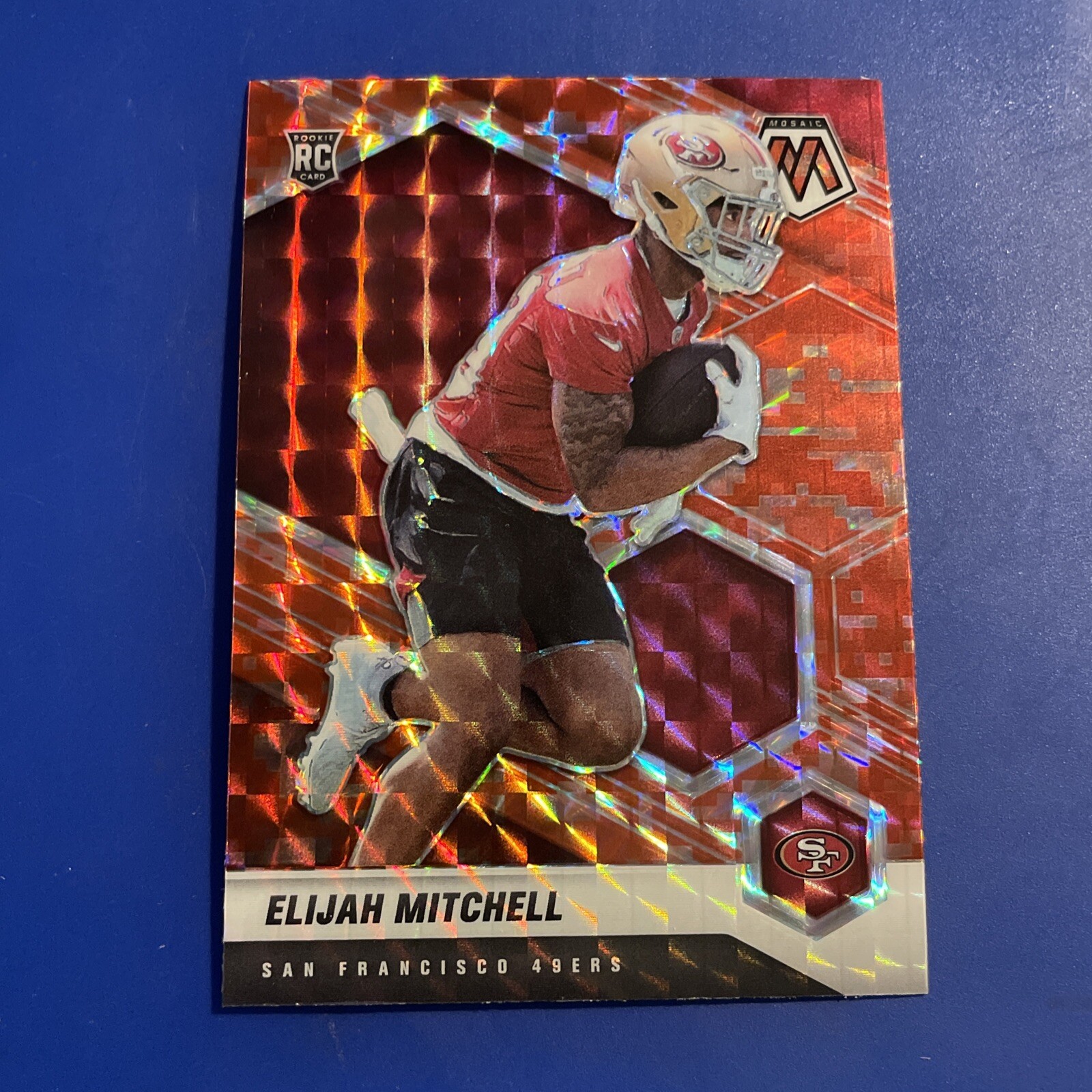 2021 Mosaic Football ELIJAH MITCHELL Rookie RC Camo Red #376 FANATICS EXCLUSIVE