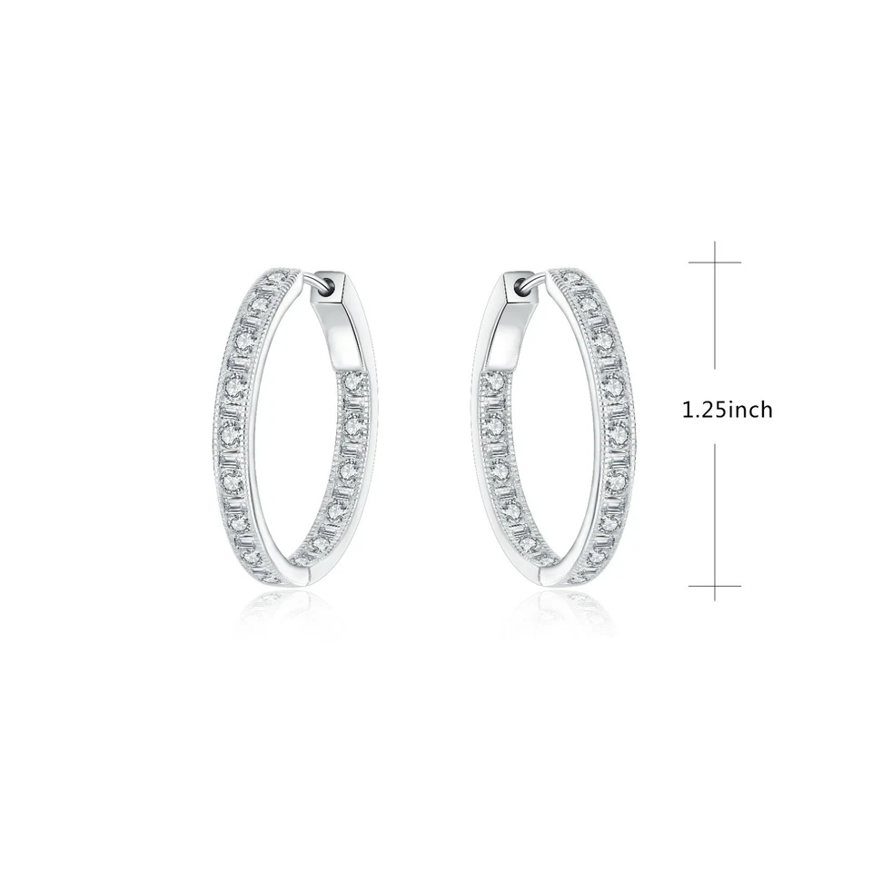 Pendientes de aro de 3 quilates con diamantes simulados chapados en oro blanco de 14 quilates con bloqueo seguro Foto 4 de 4