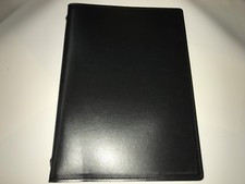 MENGE 1 A4 PU MEN&Uuml;H&Uuml;LLE IN SCHWARZ LEDER OPTIK PU MIT VIER A4 TASCHEN