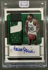 One And One Robert Parish Patch Auto /5 + Maxwell Auto(2cards Lot)