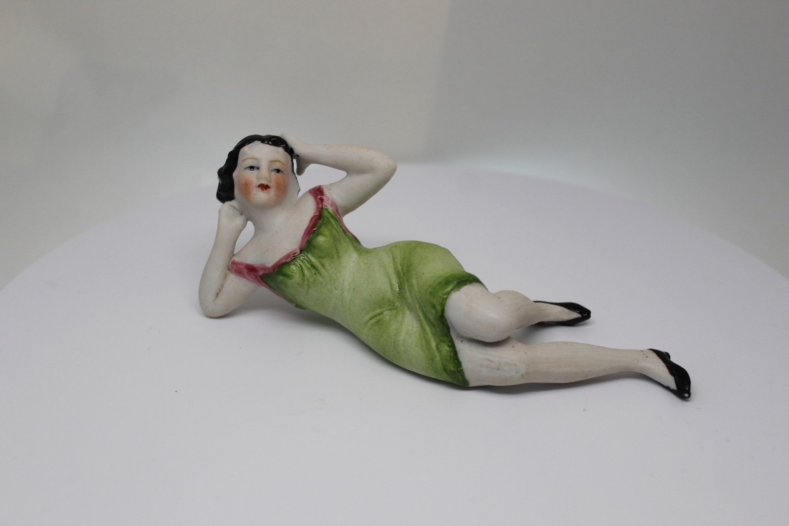 Art Deco Nouveau German Style Porcelain Pin-Up Swimmer Figurine Elegant Vintage Design