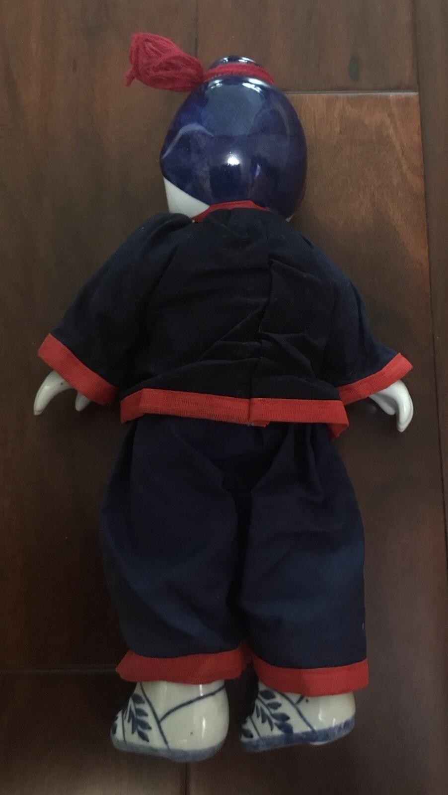 Blue White Delft Style Porcelain Asian Doll in Traditional Dress Chinoiserie Vtg