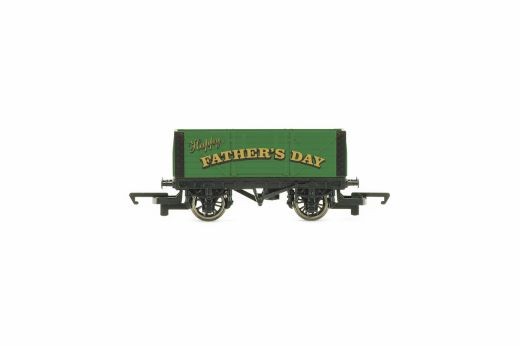 Hornby R60284 2025 Fathers Day Wagon OO Gauge