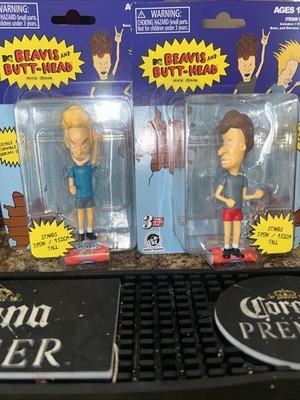 BEAVIS & BUTTHEAD 3.75 inch ACTION FIGURE SET SUPER IMPULSE MTV MIKE JUDGE NEW!