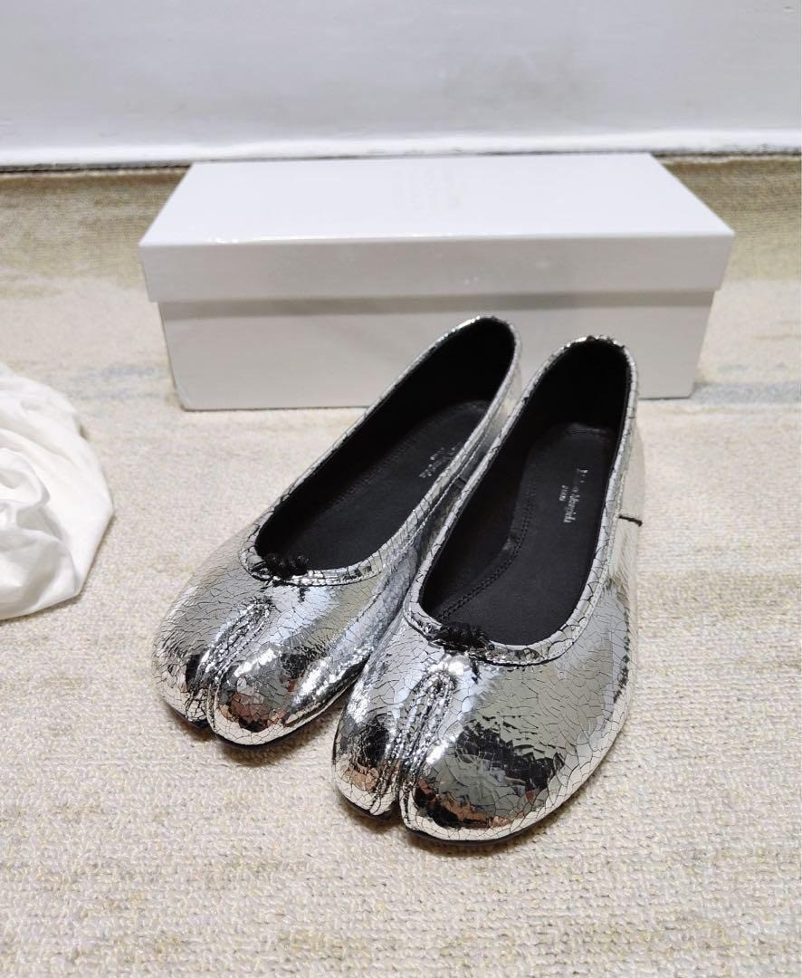 Maison Margiela 22 Tabi Ballet Flats Silver Broken Mirror