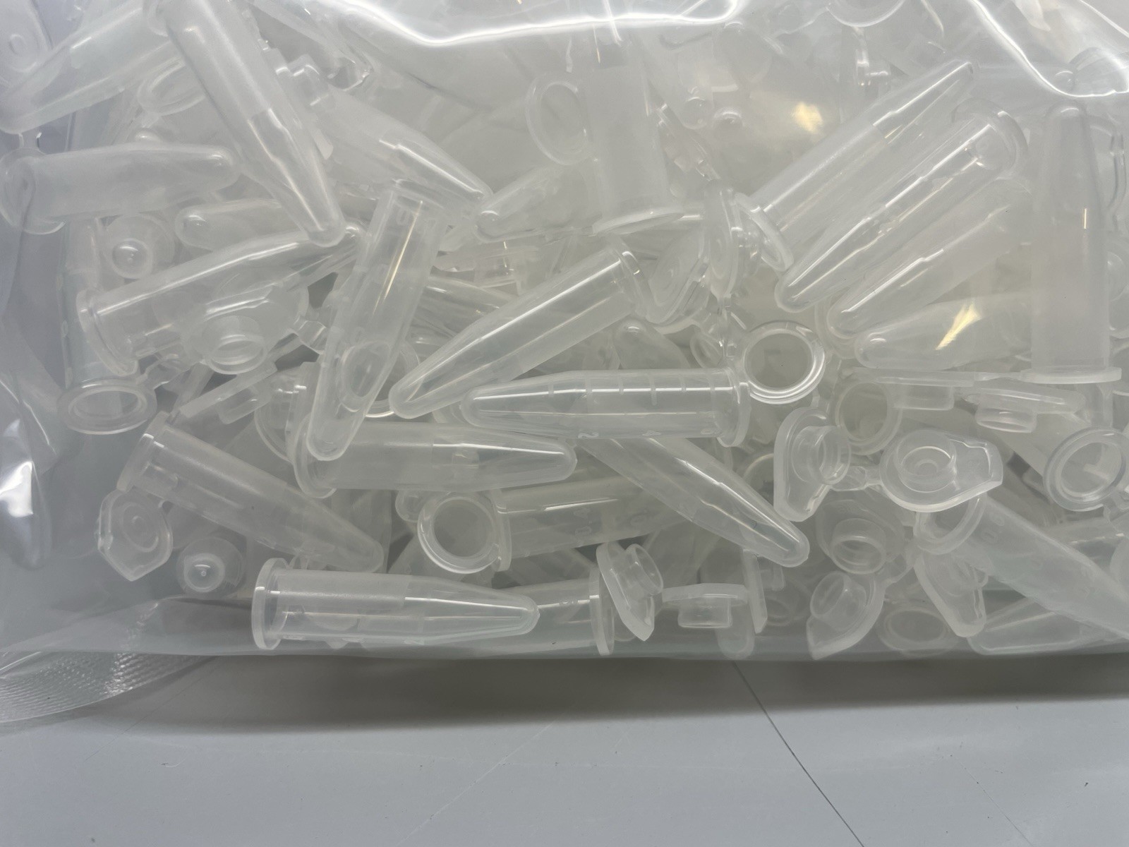 Axygen Microcentrifuge Tubes 0.6mL Clear Sterile 500ct MCT-060-C-S