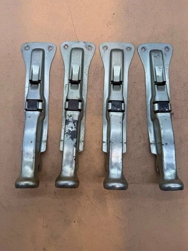 Mercedes Benz 190 W201 4x Holder Headrest Rear Set S705