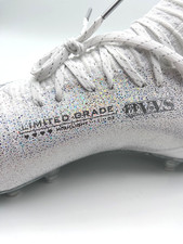 UA Highlight 2 MC VVS Football Cleats White/ Silver Mens Size 10 3027303-100 NEW