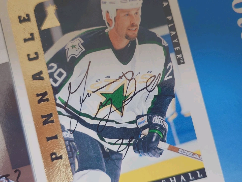 Dallas Stars Legends Autographed LOT Lehtinen, Matvichuk, Churla, Lyashenko + 2 - Image 3 of 4