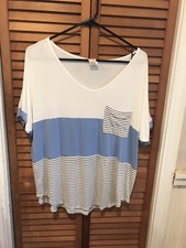 Made In USA 7th Ray Women's Size Medium Blue & White Top Preppy Classic Soft.