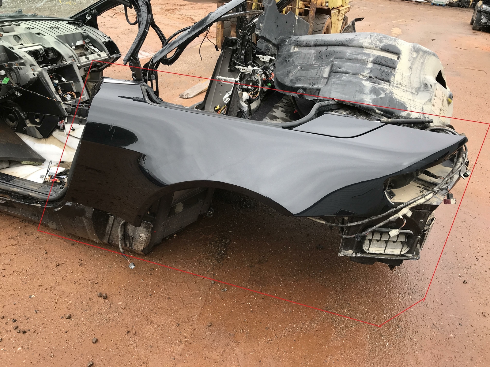 09-16 ASTON MARTIN V8 VANTAGE QUARTER PANEL CONVERTIBLE CUT OEM LEFT LH