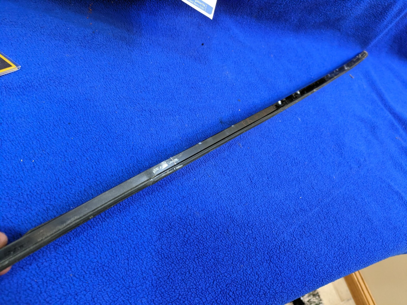 black strip window molding front right Bentley CONTINENTAL FLYING SPUR oem