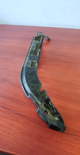 BMW 1ER E81 E87 E87N LCI STOßSTANGE HINTEN FÜHRUNG N/S LINKS 7058517