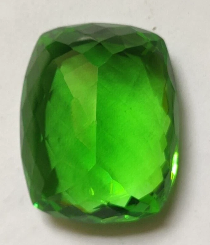Green Peridot 88.85 Carat Cushion Cut Faceted Loose Gemstone for Ring & Pendant - Image 3 of 4
