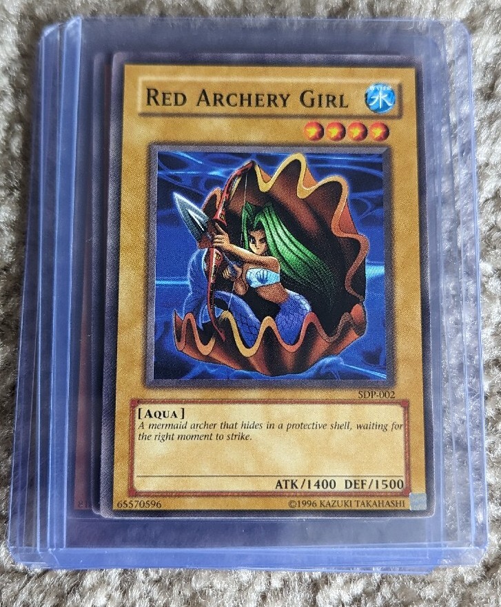 Yu-Gi-Oh! - Red Archery Girl SDP-002 - Pegasus Deck - Mint Condition With  Sleeve