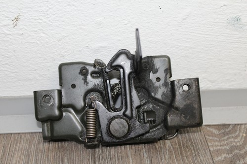 Motorhaubenschloß Mazda VI 2.0 L Bj. 2003