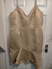 Pretty Little Thing Cup Detail frill hem midi Party  Dress 24