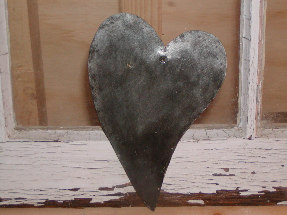 Primitive Early 18th ~ 19th Century Style 2 Tin Heart Quilting Templates Stencil - Image 3 of 3