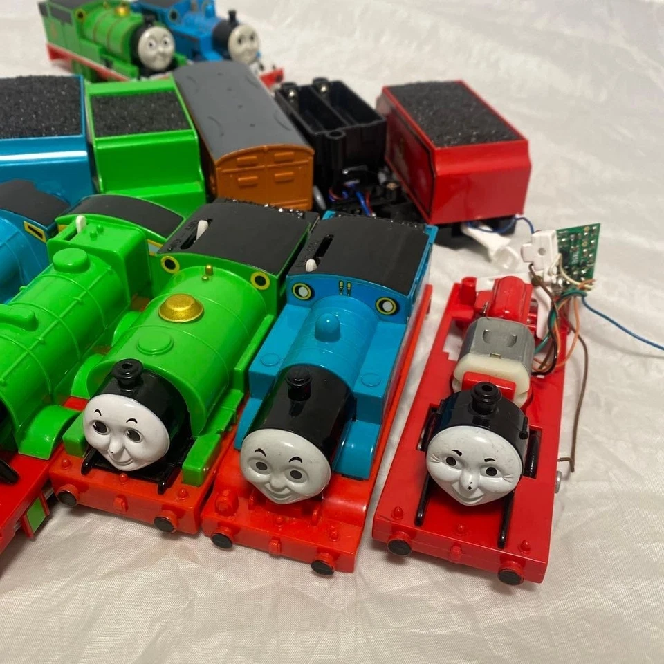 JUNK Tomy Plarail Thomas & Friends Talking Feature Camiones Trenes Coches Lote Conjunto Foto 3 de 4