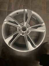 GENUINE AUDI Q3 S-LINE ALLOY WHEEL 7J X 19 ET43 P/N 83A601025M 2018-2023