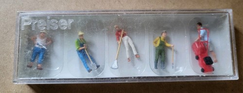 PREISER 10462 GENTE ESCALA HO ~ JARDINERÍA ~ (5 FIGURAS CON HERRAMIENTAS DE CÉSPED) | Zustand: Used