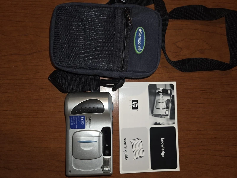 vintage HP 315 digital camera case with manual