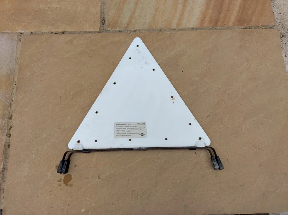 Triángulo de advertencia genuino Mercedes Benz W201 190e Foto 2 de 2