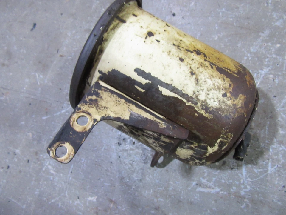 Chevrolet Stileline Fleetline 216 1949-1952 bote de filtro de aceite de motor Foto 4 de 4