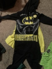 Halloween Batman Costume Size 5T Pajamas Cape Nice