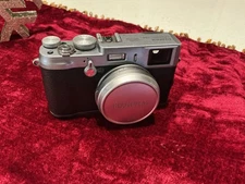 Fujifilm X100