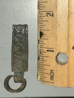 Unknown Artifact With 5 Crowns Found With A Metal Detector Near Hastings England