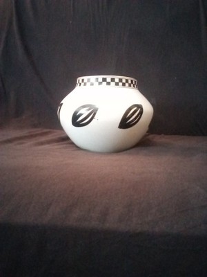 White And Black Echo  Terra Ceramic Vase  Hand Crafted In China