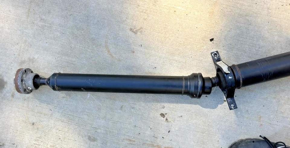 2017 - 21 SWB 115" LAND ROVER RANGE ROVER V8 L405 Rear Drive Shaft OEM #LR082554 - Image 3 of 4