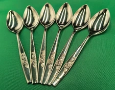 Set of 6 Oneida Ltd 1881 Rogers OUR ROSE pattern stainless teaspoons 6" Lot B