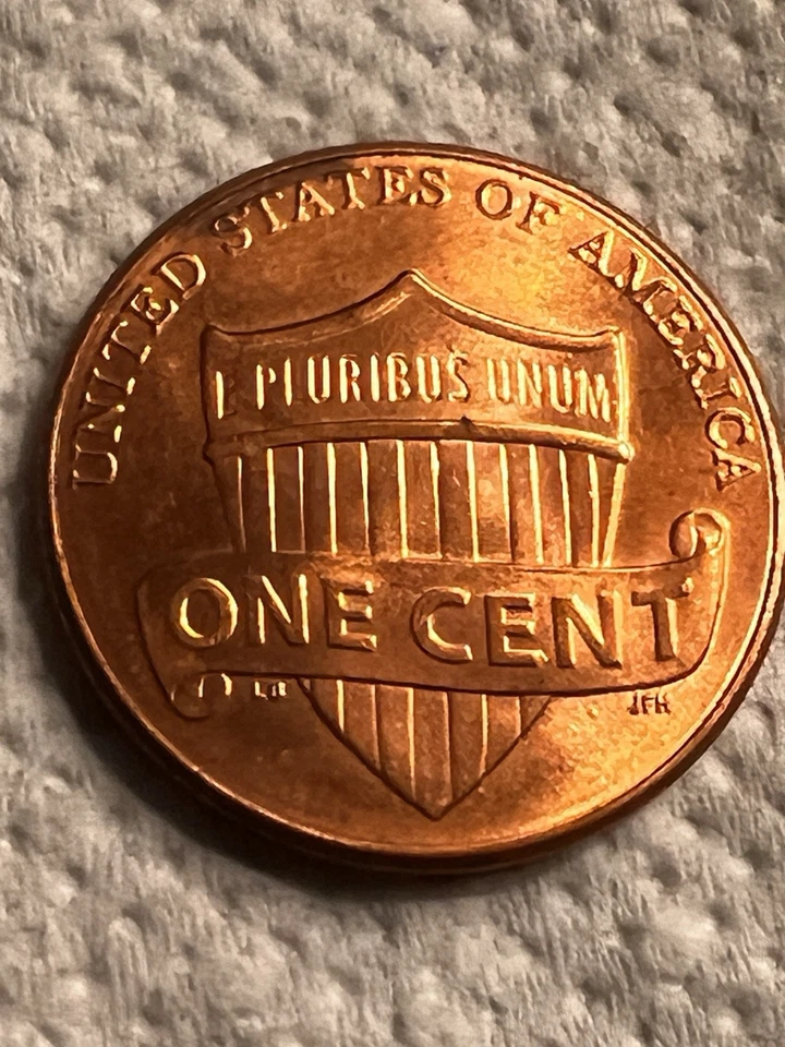 2010-D Lincoln Shield 1C,Error Coin, Triple Struck On Collar, DDO,DDR, Very Nice - Image 2 of 4