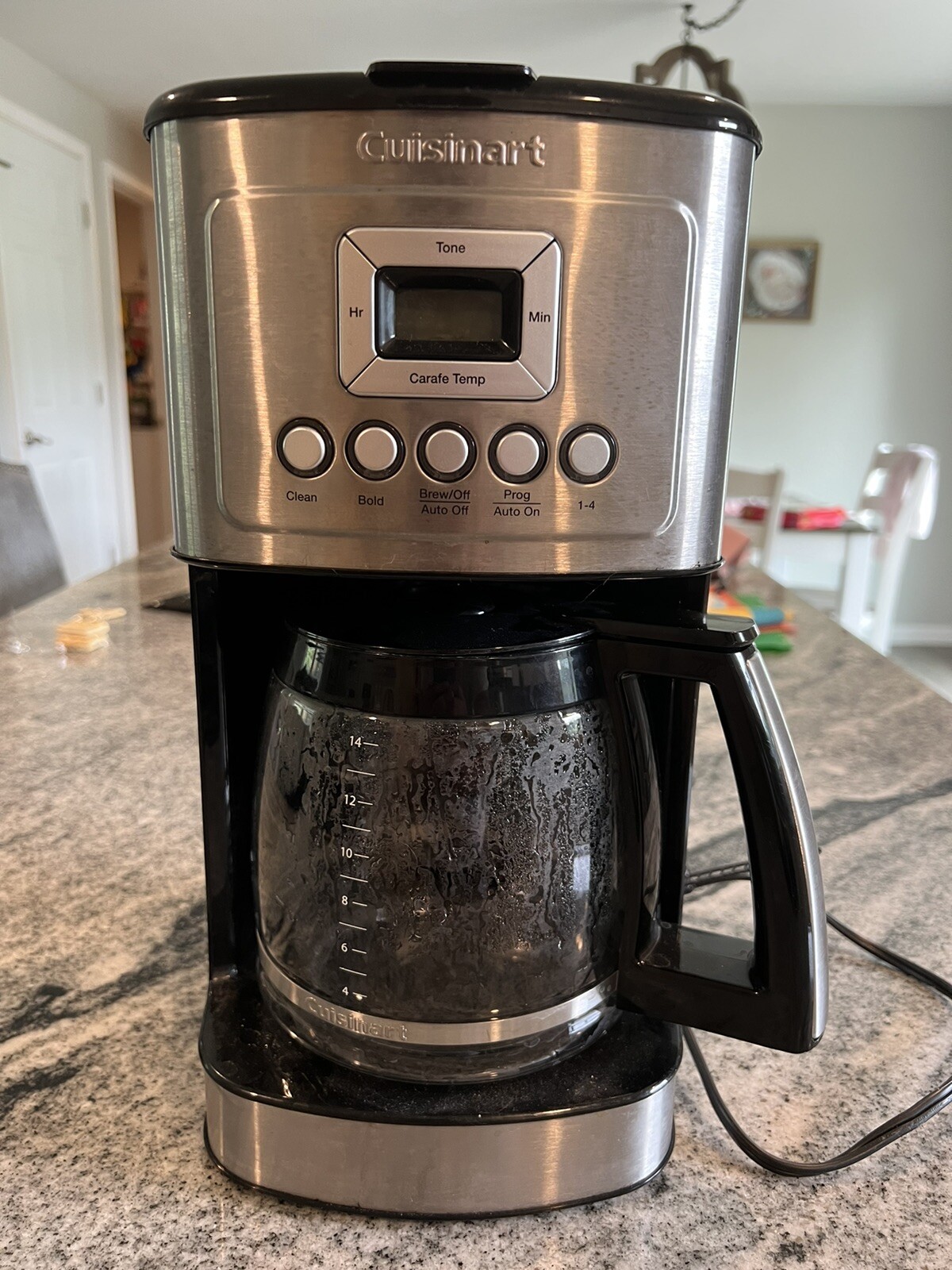 Cuisinart DCC3200 PerfecTemp 14Cup Programmable Coffeemaker