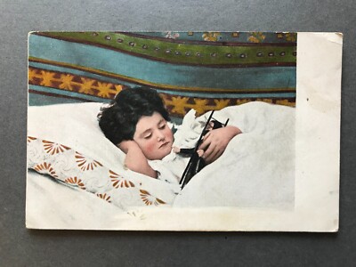 Vintage Postkarte Anfang 20. Jahrhundert Kind schläft mit Spielzeug