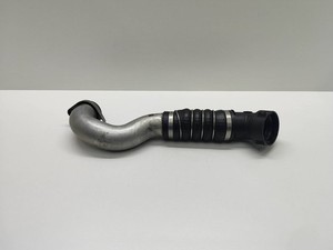 BMW 5 E60 E61 2007 Diesel 170kW Schlauch Leitung Ladeluftkühler 7798438