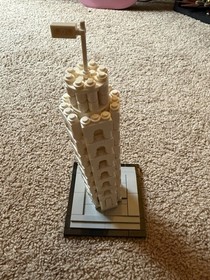 LEGO ARCHITECTURE: The Leaning Tower of Pisa 21015  W/ Instructions