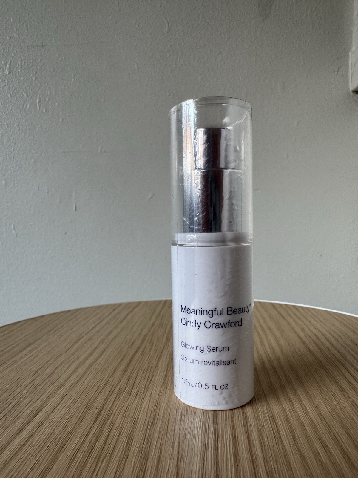 Meaningful Beauty Glowing Serum Cindy Crawford .5 oz / 15 ml