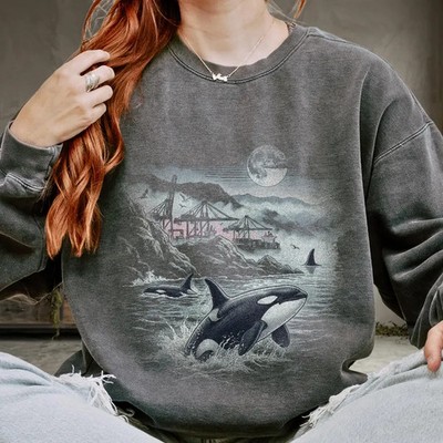 Orca Killer Whale Ocean Animal Vintage Marine Life Sweatshirt