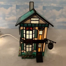 Forma Vitrum™ "Roofer’s Roost" NO.SH 123B Vitreville™ Collection