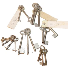 NOS lot 18 Ilco Uncut Key Blanks Skeleton Keys 23B 43B 9B & Other