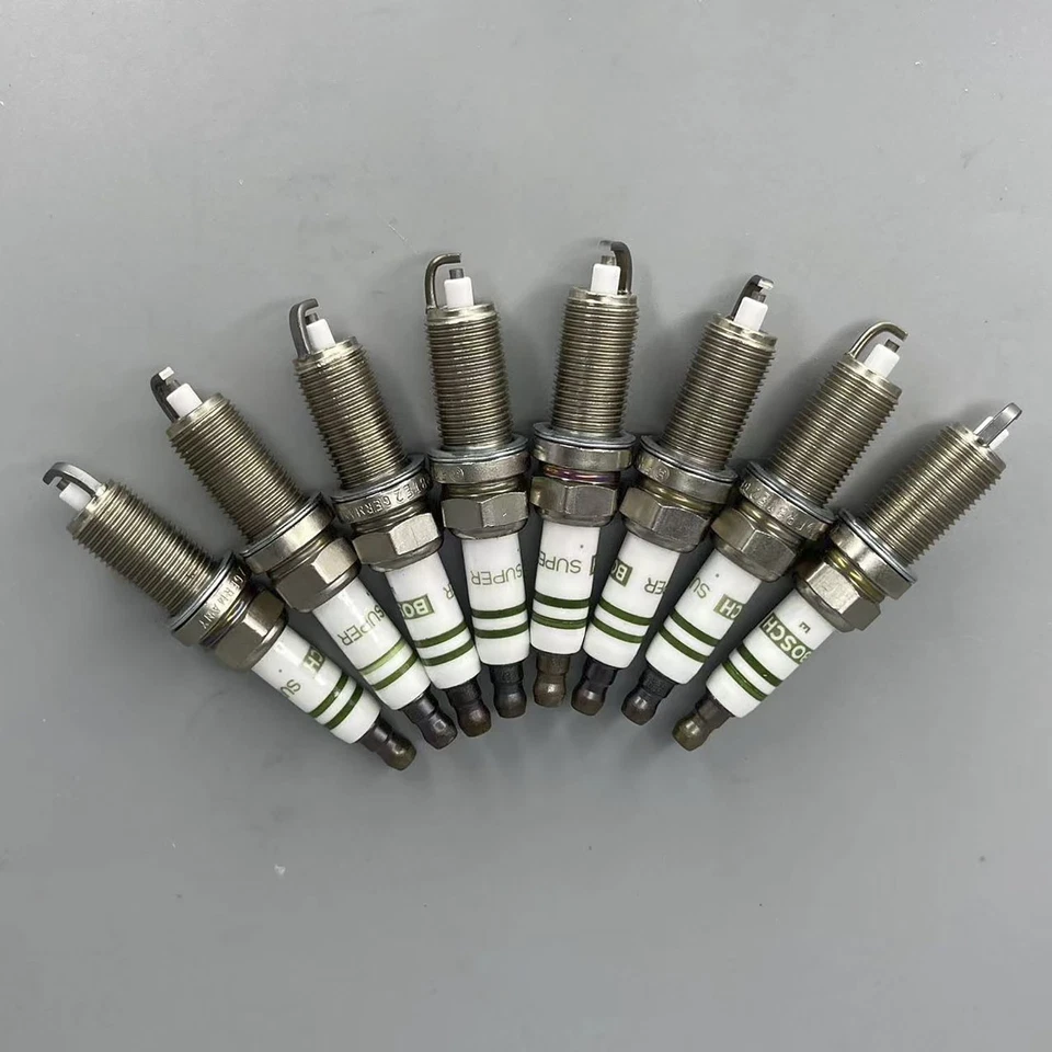 Bujía MOPAR GENUINA 16 piezas para Cherokee Durango Ram Commander 4.7 SPFR8TE2AA Foto 4 de 4