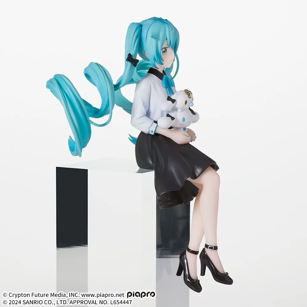 Hatsune Miku x Cinnamoroll Milk Chokonose Perching Figure SEGA | eBay
