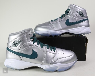 nike mid turf shoes